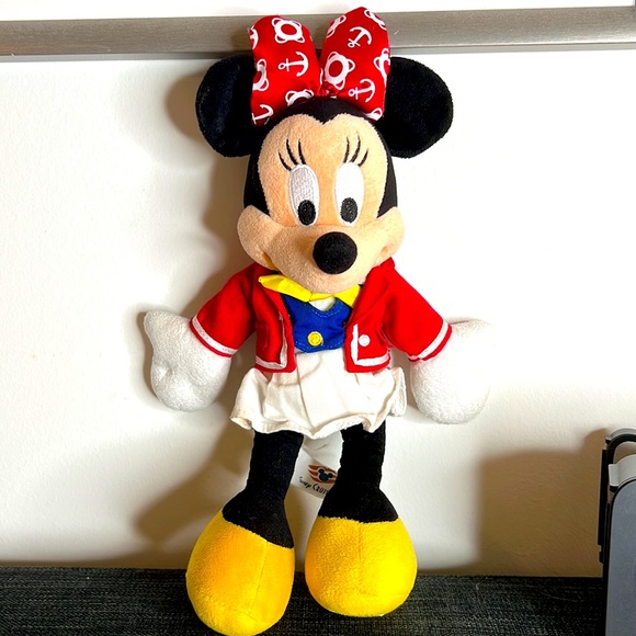 Mini Mouse Disney Cruise Line - Picture 2 of 5